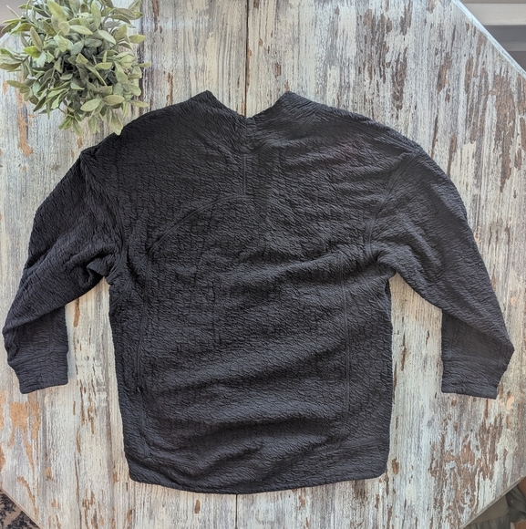 Lululemon Rippled V-Neck Pullover Women's 2 Black - Picture 4 of 9